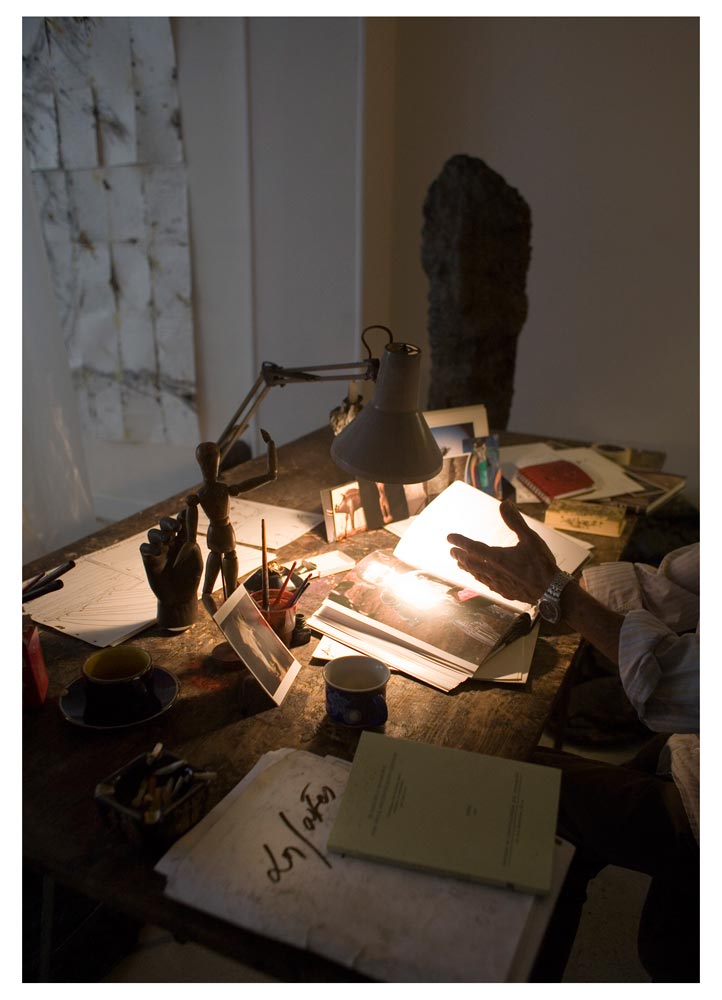 Jean-Paul Marcheschi dans son atelier à Paris, photographie pour la revue ArtKopel